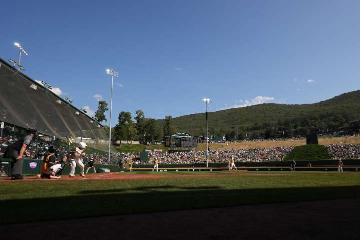 Where to watch New England (MA) vs. Southeast (SC) LLWS game today
