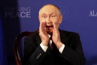 Putin se rehabilita gracias a Trump y explota su imagen de líder fuerte