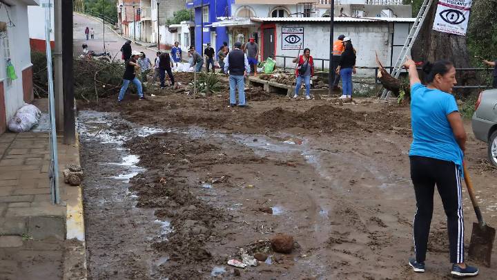 Diversos daños dejó la intensa lluvia de este sábado en la zona centro del estado