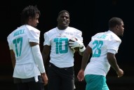 Dolphins' Tyreek Hill, Jaylen Waddle practice vs. Lions