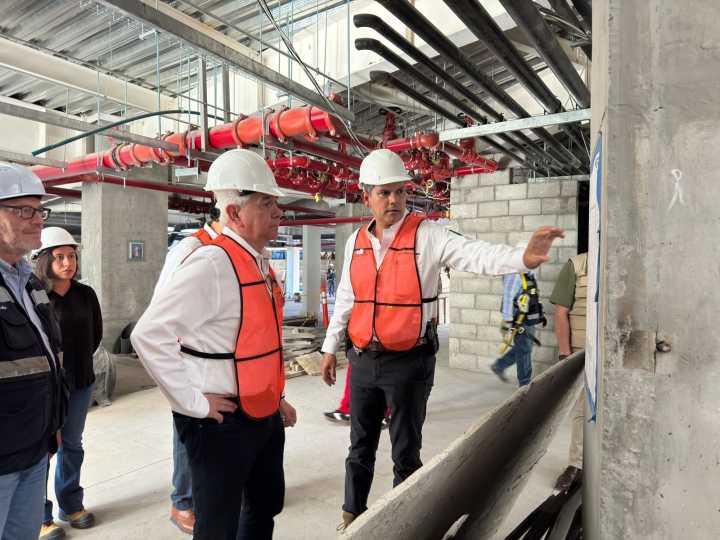 Impulsan SSPE y Agencia Energética infraestructura eléctrica para torre de mando