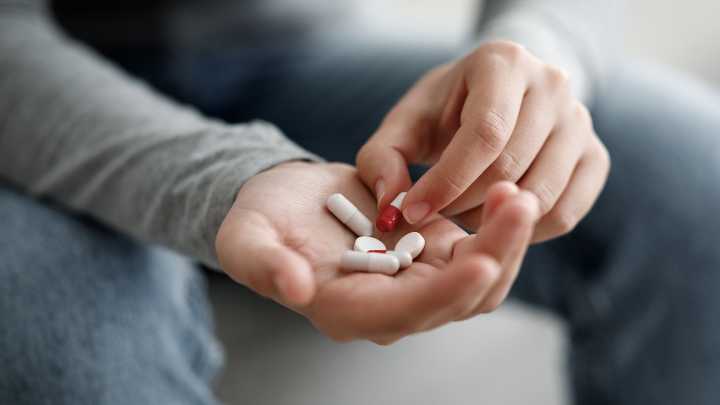 Un popular medicamento para dormir puede aumentar el riesgo de Alzheimer, según un nuevo estudio