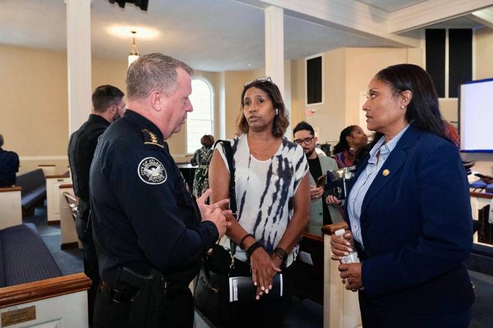APD holds first Town Hall meeting in Zone 4 since the Coronavirus pandemic