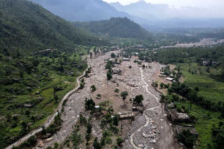 More than 350 killed in monsoon flooding in Pakistan, emergency officials say