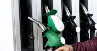 Drivers told to fill up before Monday due to heatwave