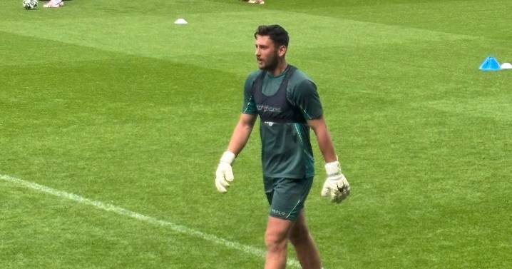 Former Walsall and current Barnsley goalkeeper trains with Forest Green Rovers