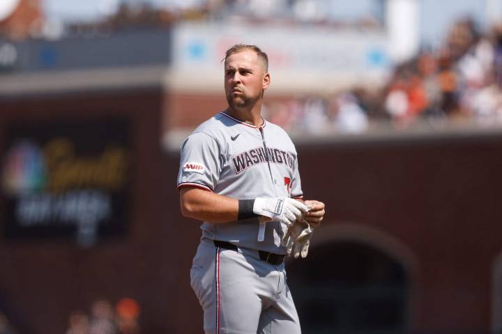 Red Sox to add first baseman Nathaniel Lowe: Reports