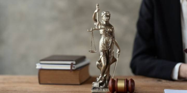 Colegio de Abogados cuestiona validación del TEPJF a elección judicial con “acordeones” y advierte sobre impacto en comicios