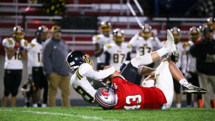 Iowa City High DE Kane Willey shares football mindset