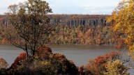 Explore fall in Alabama: 7 towns WorldAtlas recommends for fall travel