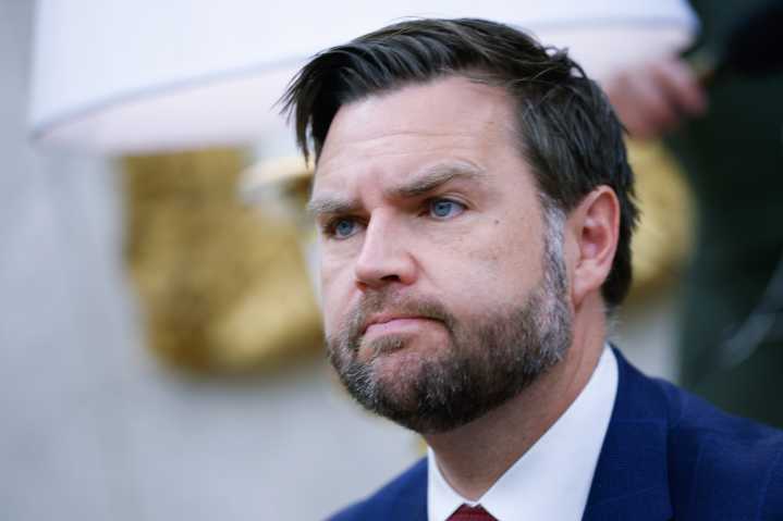 Who's on JD Vance's Cotswolds guest list?