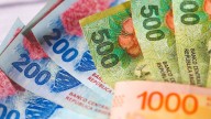 Cuenta regresiva electoral: dónde refugiar los pesos antes los comicios en la Provincia