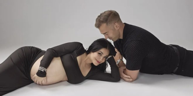 ¡Martha Higareda y Lewis Howes esperan gemelos!