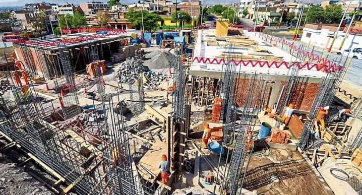 Obras por impuesto del Gobierno Regional de Arequipa no avanzan