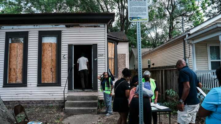 Louisville offer to sell homes for $1 sparks gentrification concerns