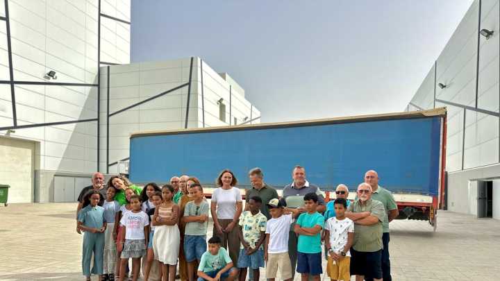 Lorca y Molina de Segura, donan un camión para transporte de material y alimentos a la Asociación Sonrisas Saharauis