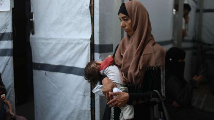 Israel Mata a 95 Personas y Hiere a Más de 300 en Franja de Gaza