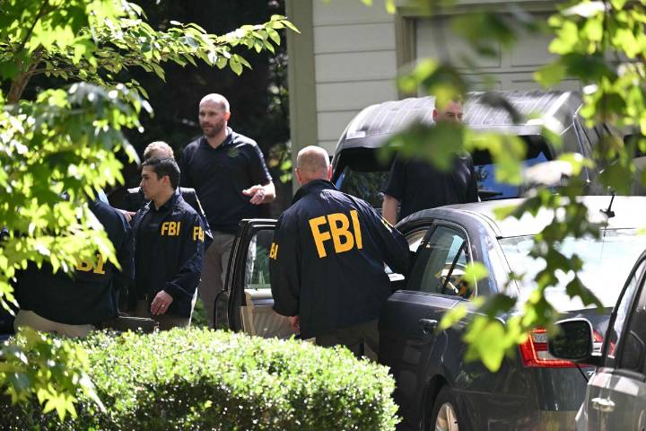 Allana el FBI casa de John Bolton, ex asesor de seguridad nacional y opositor de Trump
