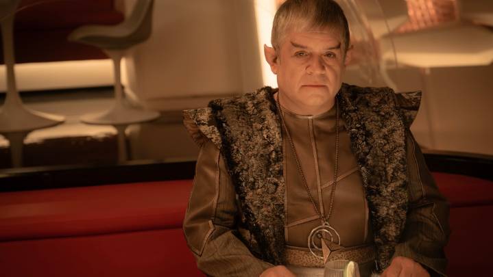 'Strange New Worlds'' Patton Oswalt Breaks Down Playing a Sexy Vulcan
