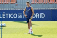 Sorloth regresa al once del Atlético; Rafa Mir entra en la alineación del Elche