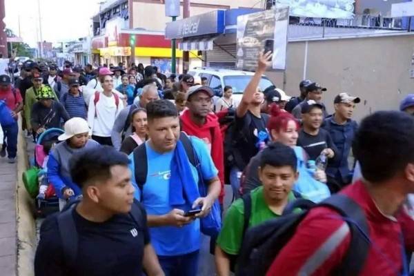 Sale caravana migrante de Chiapas