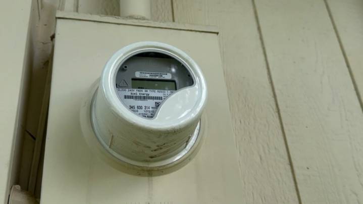 'I want a permanent solution': Residents, business owners in Littleton fed up with power outages