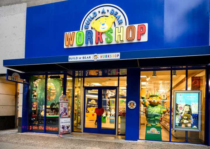 Build-A-Bear Q2 Review: An Amazing Turnaround Story (Rating Upgrade) (NYSE:BBW)