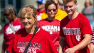Indiana's bison mascot makes dramatic appearance, flying into Memorial Stadium