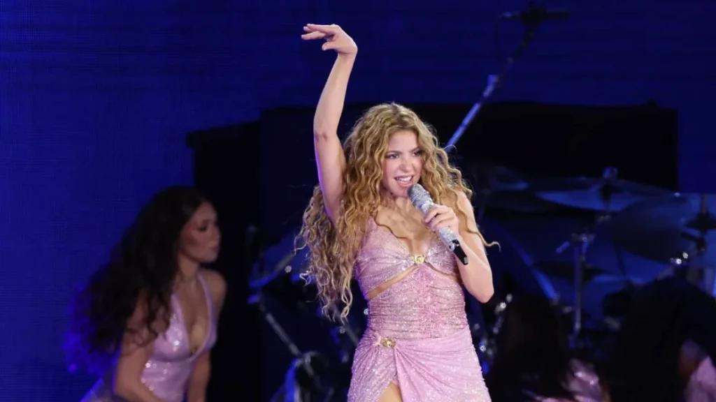 Triunfante regreso de Shakira a México