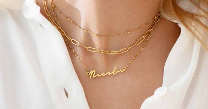 -'Perfect' £45 Abbott Lyon necklace rivals £450 Burberry version
