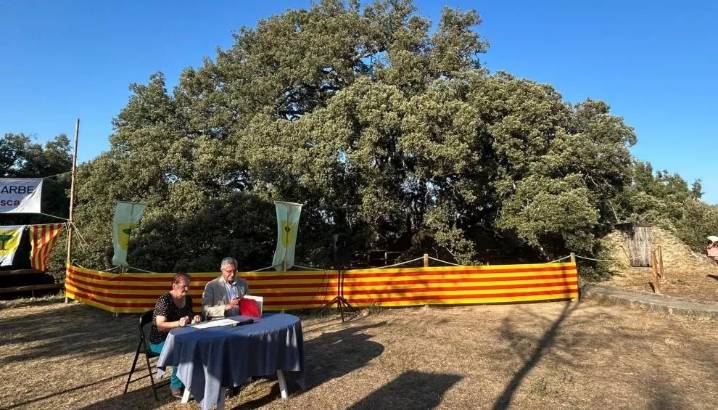 Lecina celebra el Juramento de los Fueros de Sobrarbe con la firma del centro de visitantes