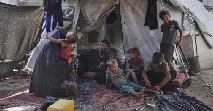 De la mañana a la noche, una familia en Gaza se centra en una única cosa: encontrar comida