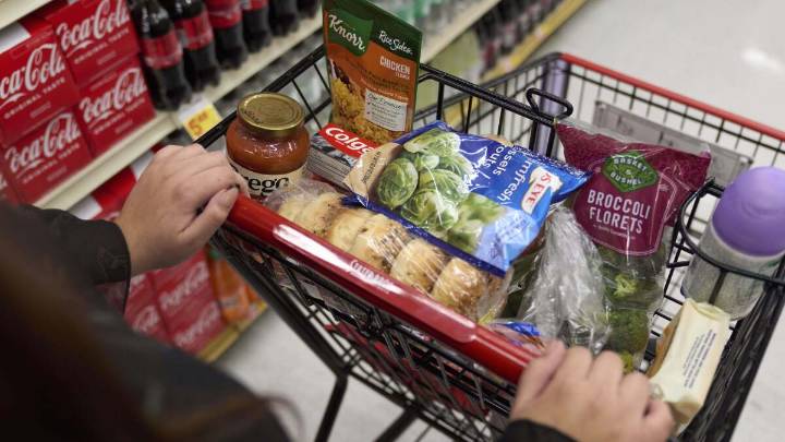 Federal budget cuts threaten nutrition programs in CT