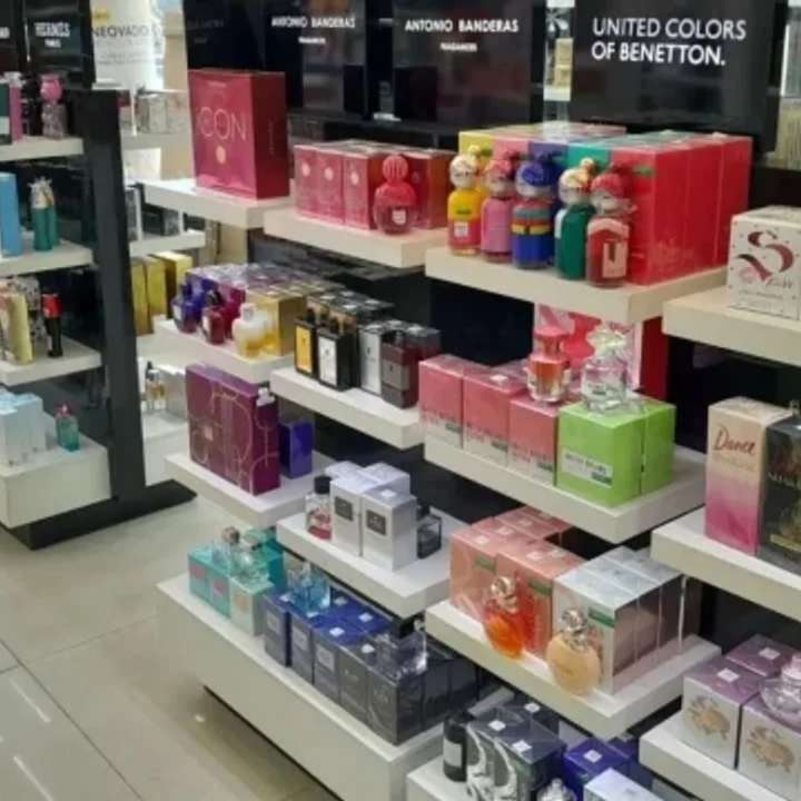 Las ventas minoristas pyme cayeron en julio 2% interanual y 5,7 % mensual, aunque acumulan un alza de 7,6% en 2025