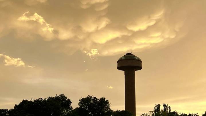 Alerta naranja y tormentas en Albacete; complicado panorama para este martes según la AEMET