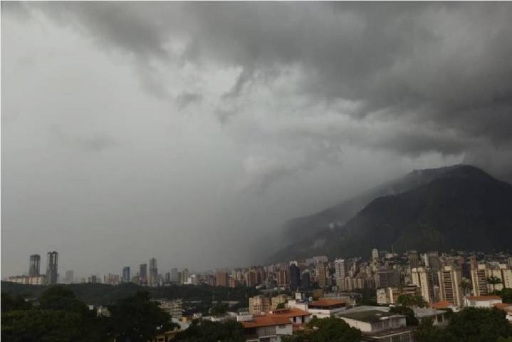 Abundante nubosidad este sábado 16 de agosto en Venezuela