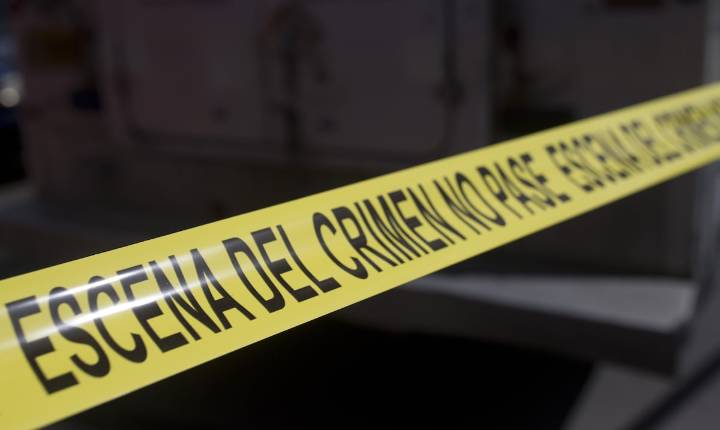 Matan a mujer y hombre frente a centro comercial en Cupey