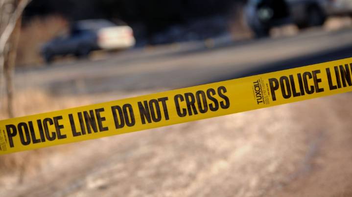 1 dead, 1 injured in Thornton shooting on East 152nd Place