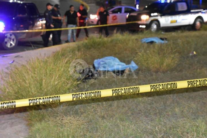Pareja pierde la vida en accidente de motocicleta en Avenida Romanzza