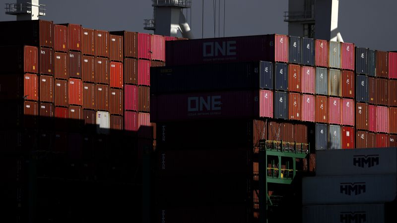 Tariff rebate checks may sound awesome but they could be ‘quite dangerous’