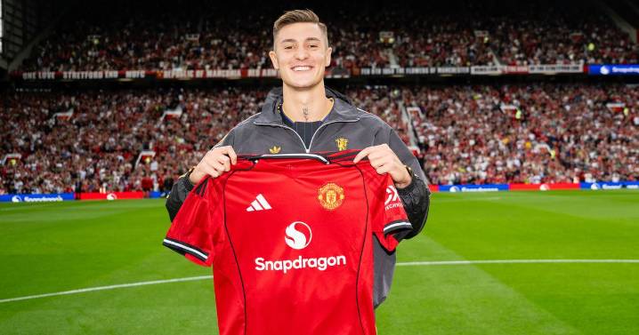 Benjamin Sesko names three former Manchester United strikers he admires