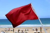 Trágico domingo en el mar: ahora buscan turista arrastrado por la corriente en playa en Manatí – NotiCel 
