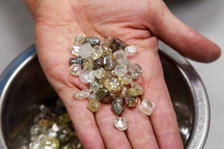 Woman Finds 2.3-Carat Diamond in Arkansas State Park