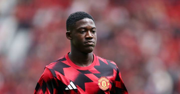 Kobbie Mainoo wants Man Utd transfer as furious fans turn on Ruben Amorim