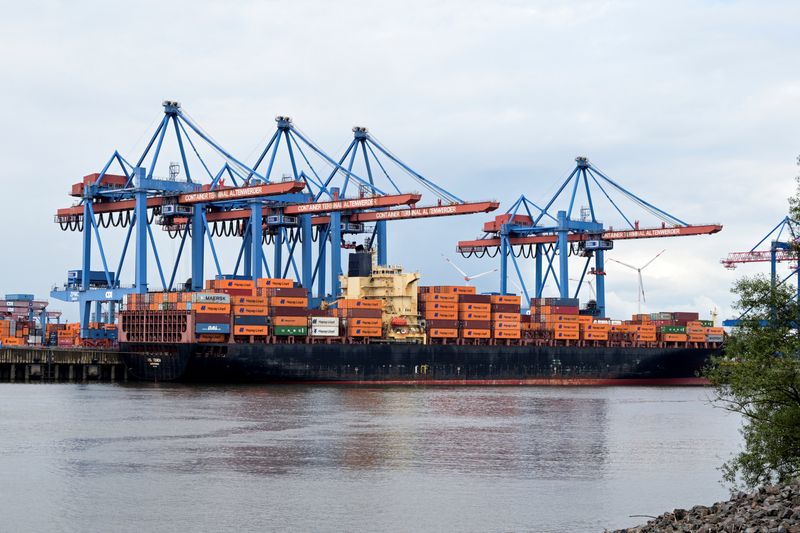 Europe Q2 earnings: Strong euro, tariff worries weigh but banks shine