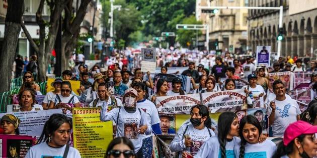 Marchan para exigir la aparición de personas desaparecidas