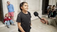 Niños cuentan por qué están obsesionados con "KPop Demon Hunters"