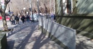 El ingreso inclusivo en Casa de Gobierno de Neuquén luce una nueva baranda