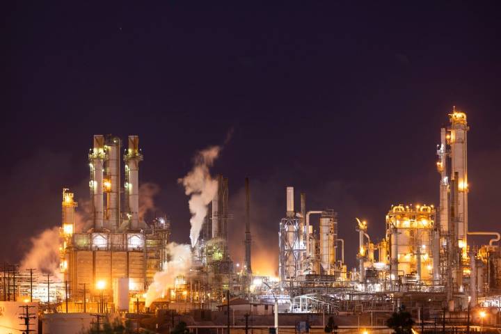 Phillips 66 Stock: A Survived Proxy Fight And Growth (NYSE:PSX)