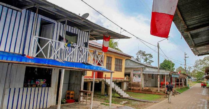 Perú investiga a los dos colombianos capturados en la isla Santa Rosa por “atentar contra la soberanía”: Petro lo tildó de “secuestro”